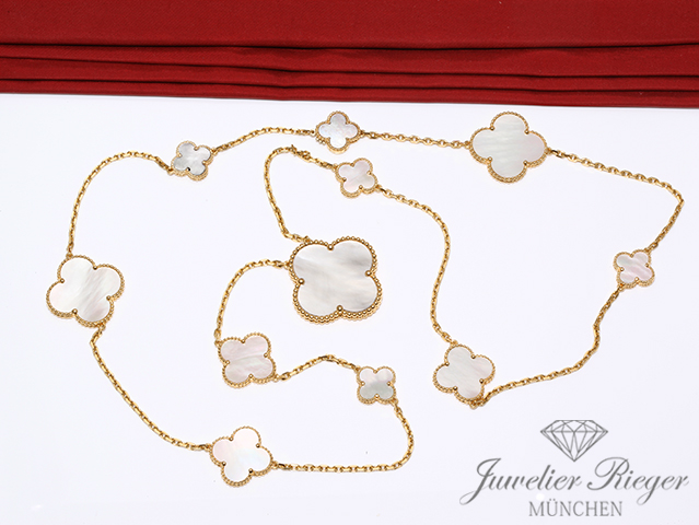 Bild 4 der Galerie: Van Cleef & Arpels Collier Magic Alhambra Gelbgold 750 Perlmutt VCARD79500