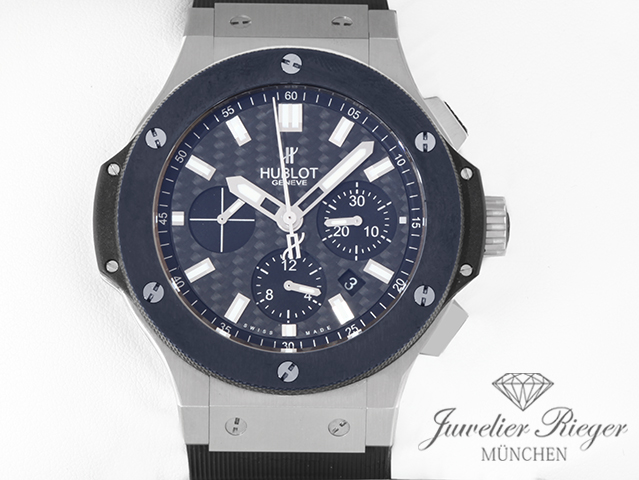Uhransicht von vorne, hauptsächlich das Zifferblatt und die Lünette sichtbar. Hublot Big Bang Evolution 44mm 301.SM.1770.RX 2013 Edelstahl Automatik Stahl