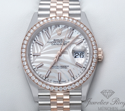 Uhransicht von vorne, hauptsächlich das Zifferblatt und die Lünette sichtbar. Rolex Datejust 36 126281RBR Stahl Rosegold 750 Diamanten Automatik Gold
