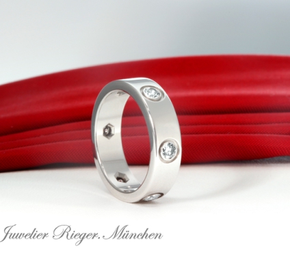 . Cartier Ring Love Klassisches Modell Weissgold 750 6 Diamanten Größe 52 Gold