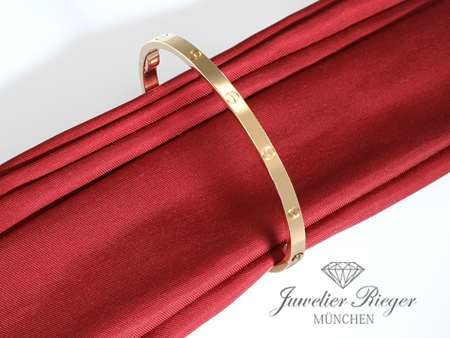 Produktbild eines Schmuckstücks. Cartier Armreif Love SM Gelbgold 750 Größe 16 2018 Gold Damen Armband